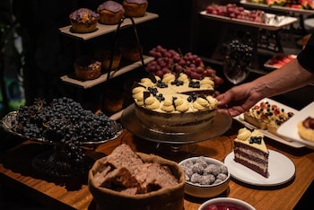 mendoza hotel curio collection by hilton