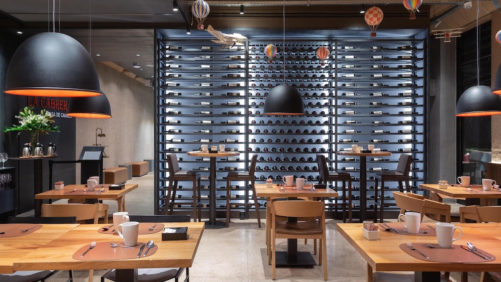 mendoza hotel curio collection by hilton