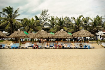 legacy hoi an resort