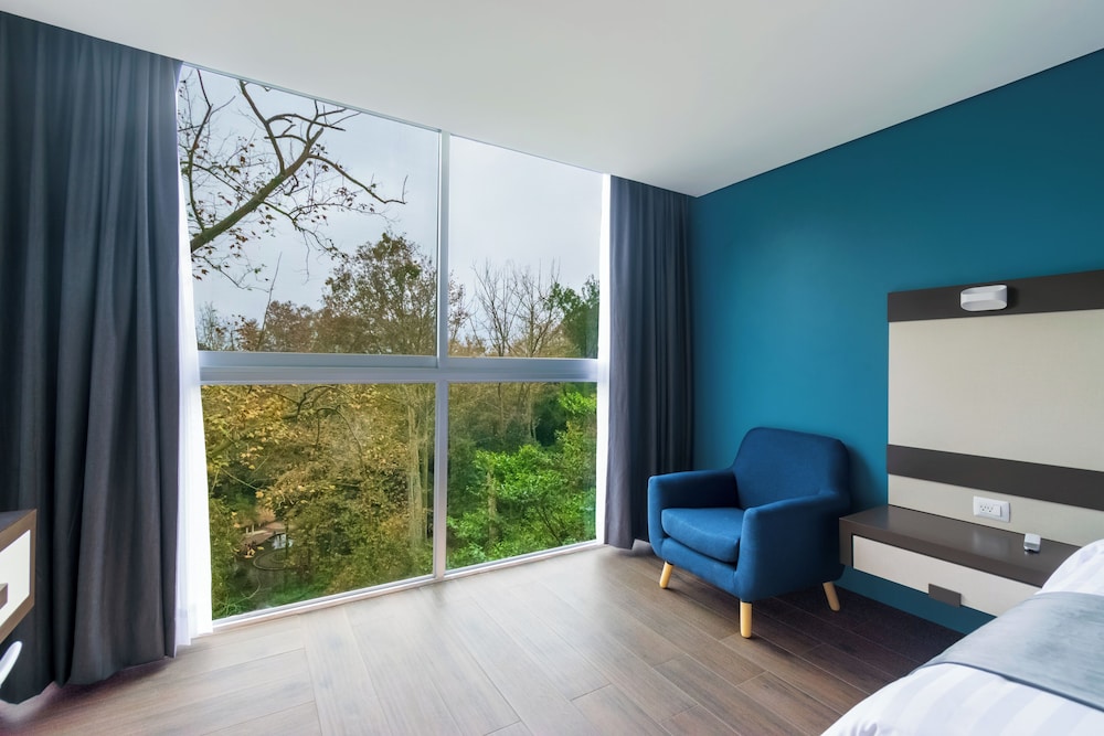 hotel balcon del parque