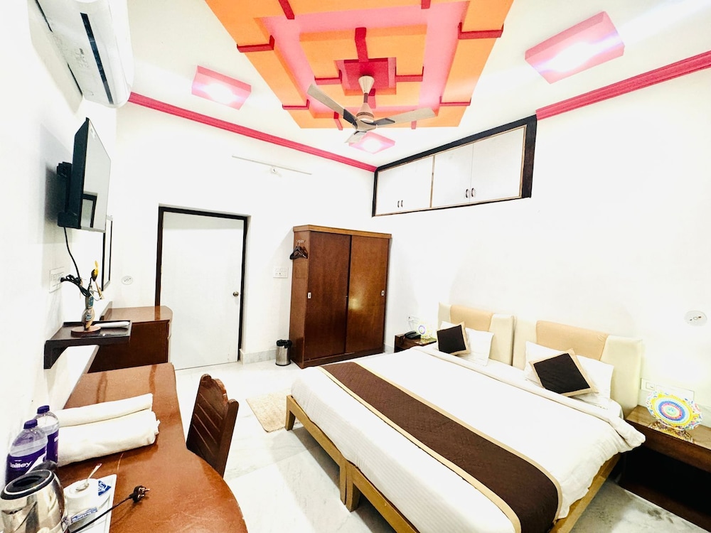 hotel the rathore heritage