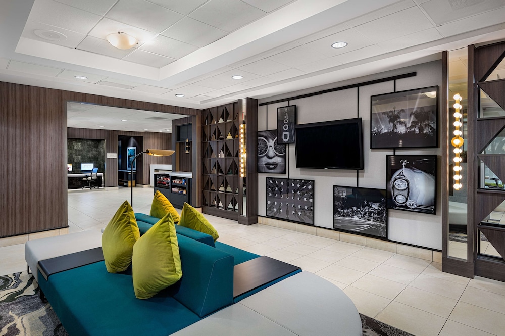 hilton garden inn los angeles hollywood