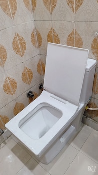 shraddha hotel