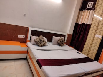 shraddha hotel