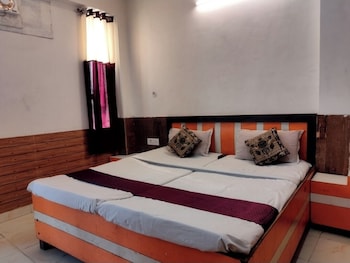 shraddha hotel