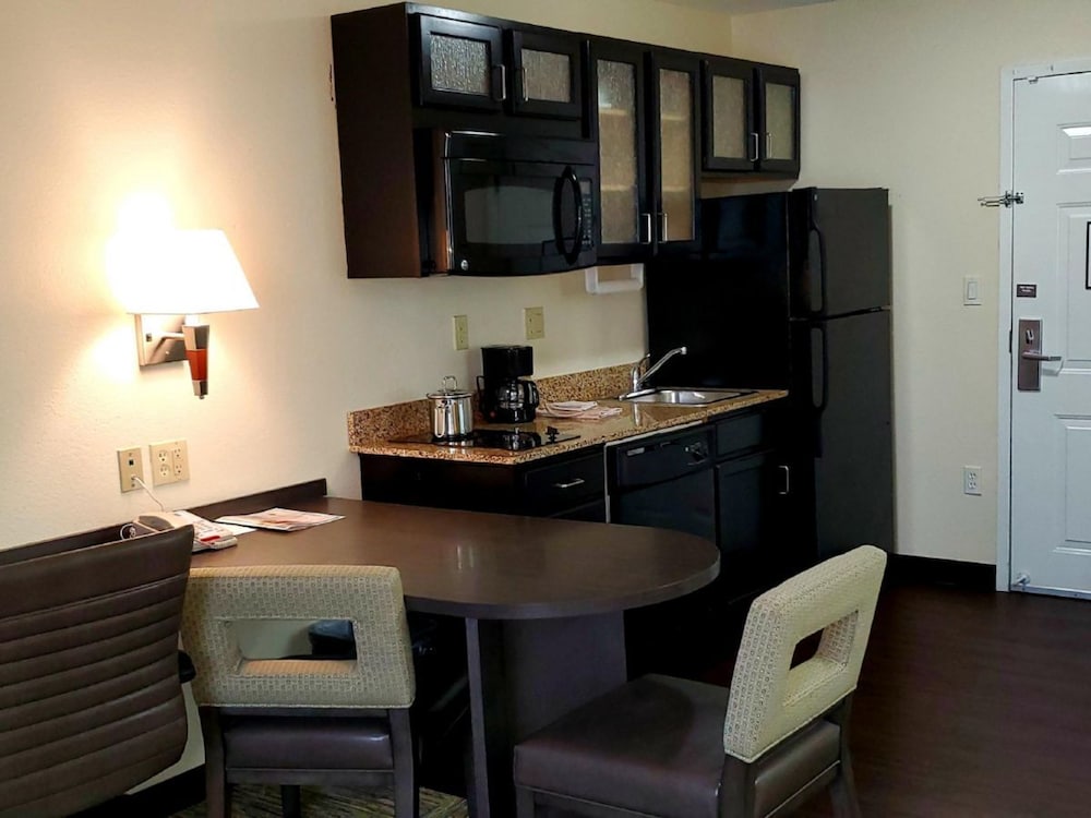 candlewood suites houston medical center by ihg
