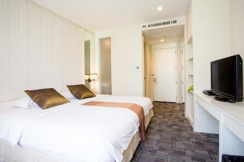 aphrodite inn bangkok