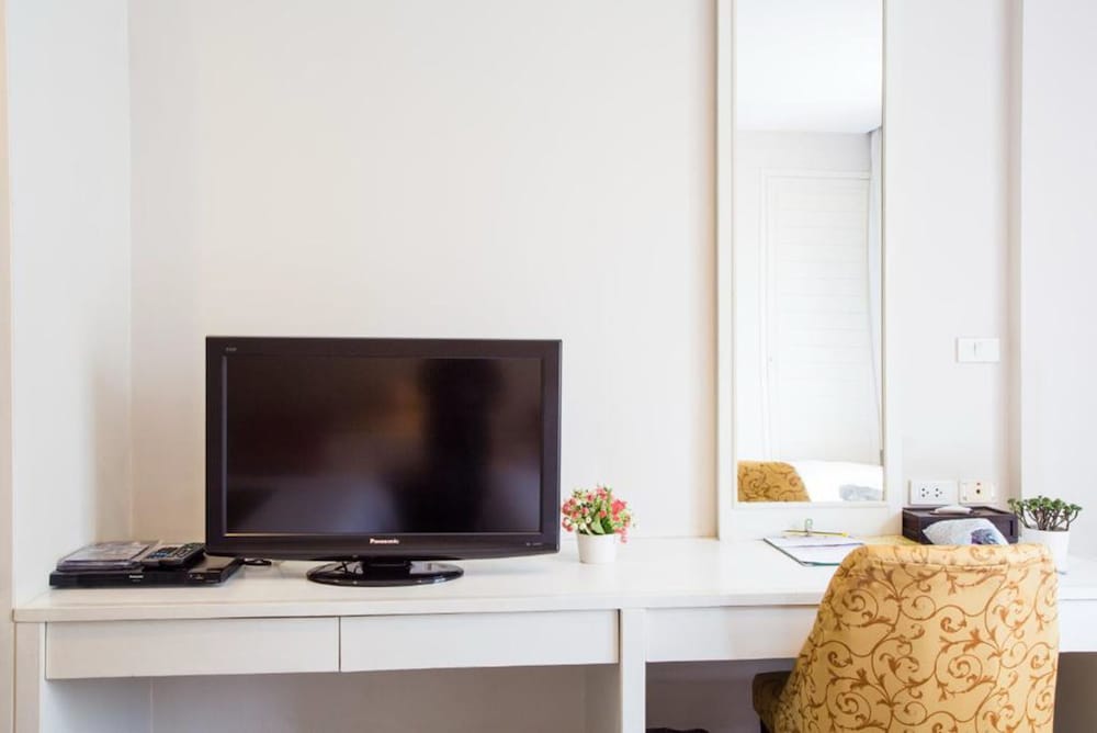 aphrodite inn bangkok