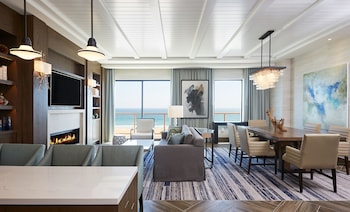 the waterfront beach resort a hilton hotel