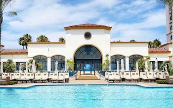the waterfront beach resort a hilton hotel