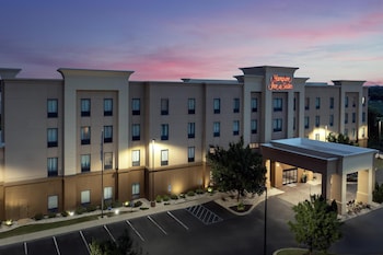 hampton inn and suites tupelo barnes crossing