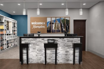 hampton inn and suites tupelo barnes crossing