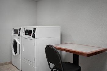 hampton inn and suites tupelo barnes crossing