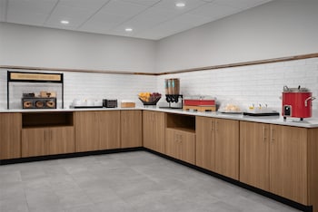 hampton inn and suites tupelo barnes crossing