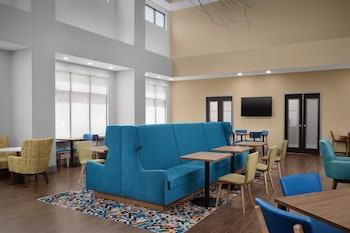 hampton inn and suites tupelo barnes crossing