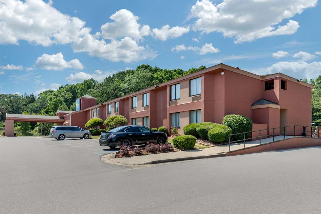 rodeway inn tuscaloosa near university