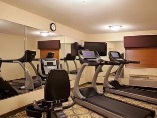 holiday inn express tuscola by ihg