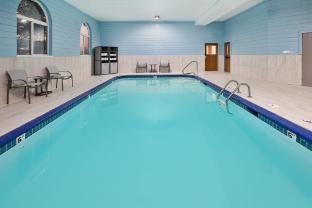 holiday inn express tuscola by ihg