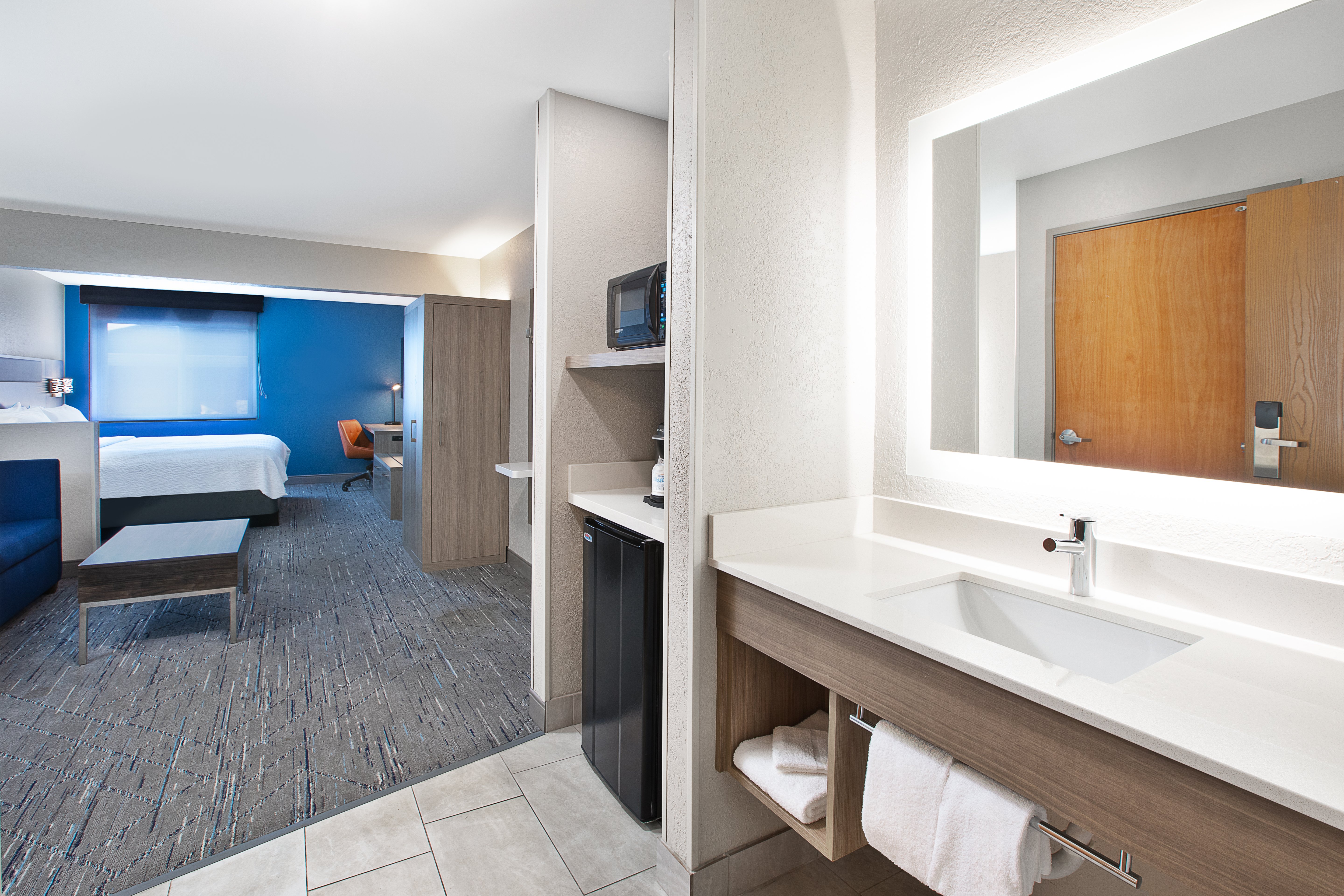 holiday inn express tuscola by ihg