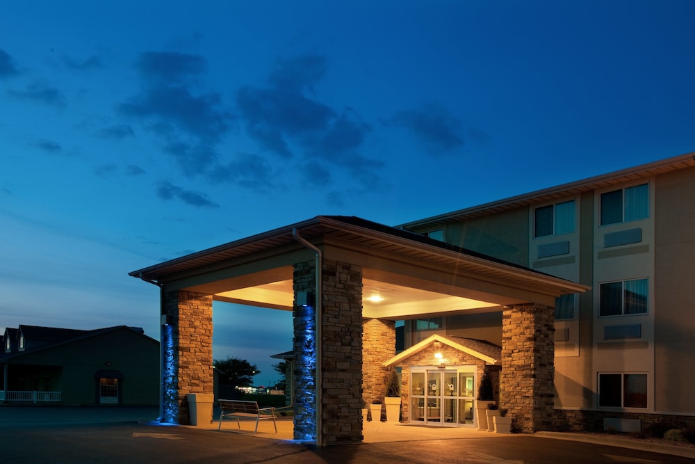 holiday inn express tuscola by ihg
