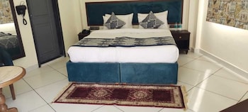 traavista aravali mahal