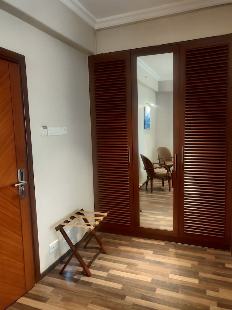 adiva residency beacon