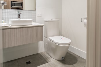 the lighthouse hotel