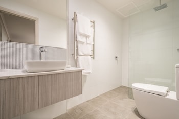 the lighthouse hotel