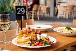 the lighthouse hotel