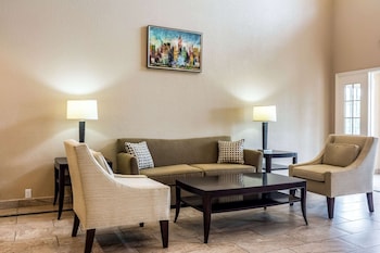 quality inn university area