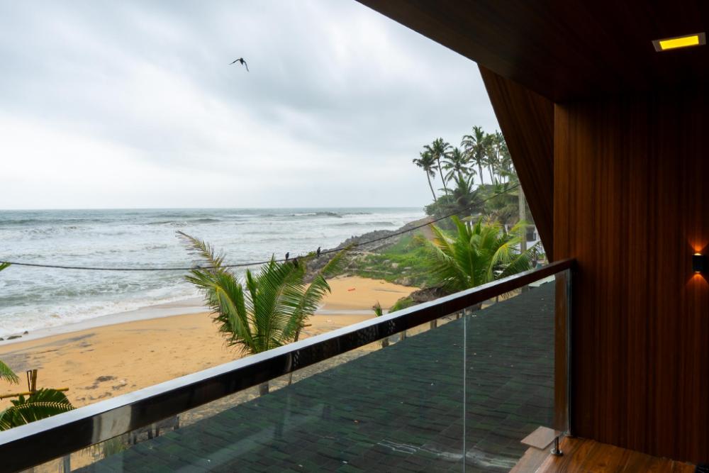 palm tree heritage beach resort