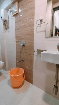 hotel aqua galaxy by wb inn