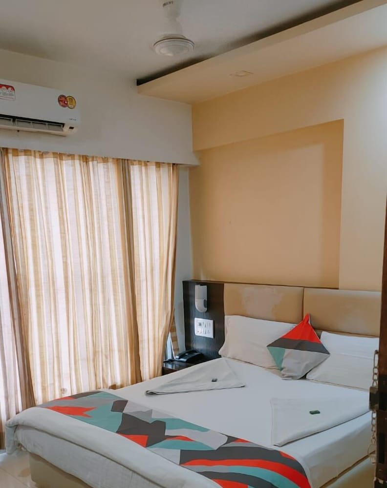 hotel aqua galaxy by wb inn