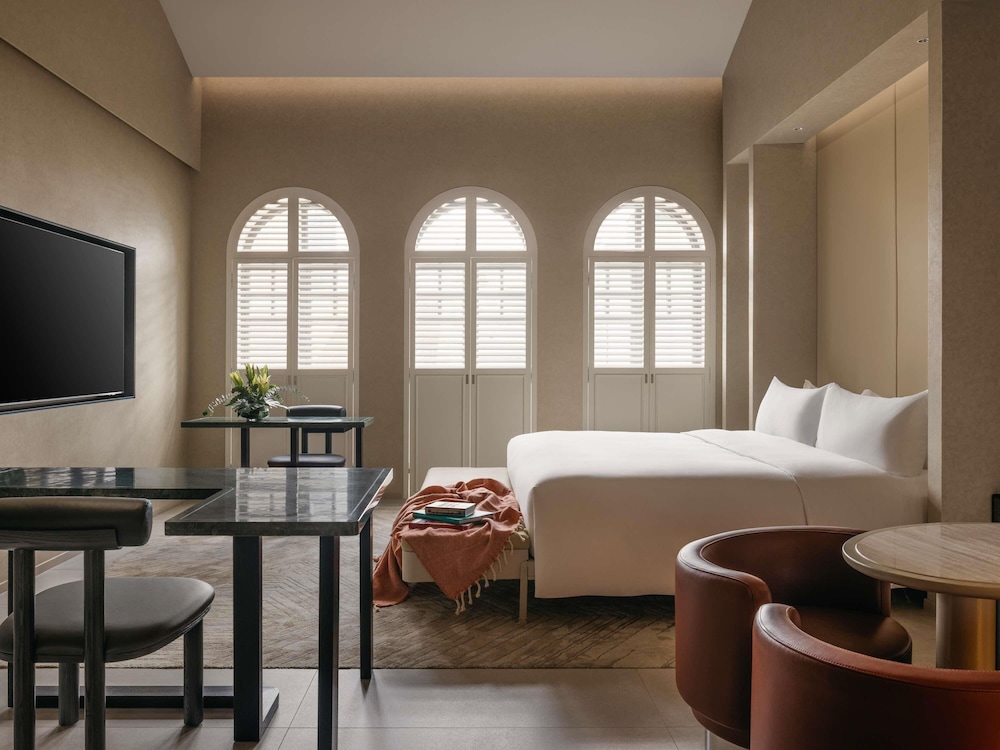 mondrian singapore duxton