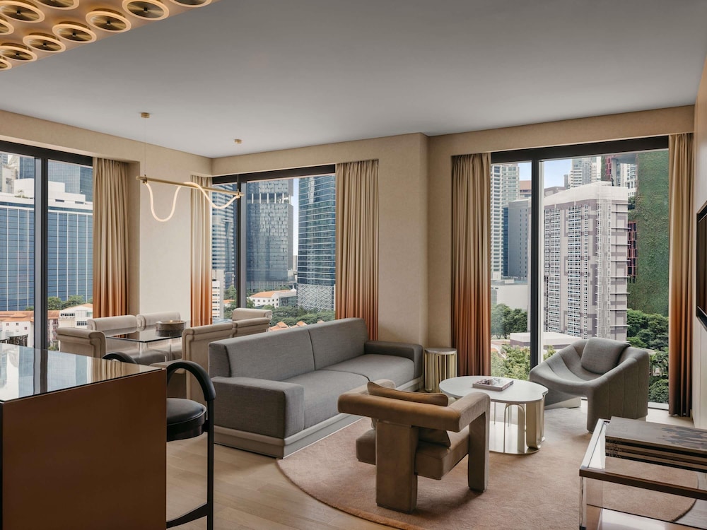 mondrian singapore duxton