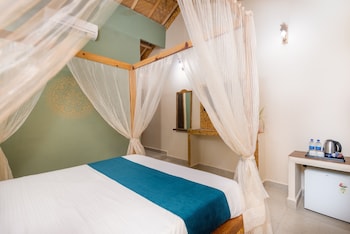 amadi beach front resort