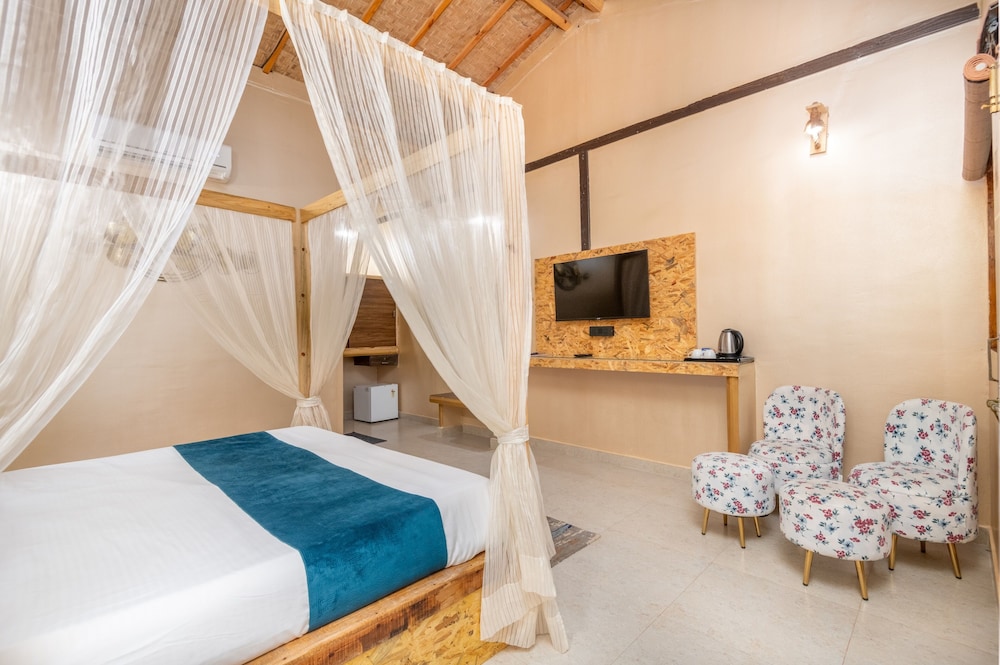 amadi beach front resort