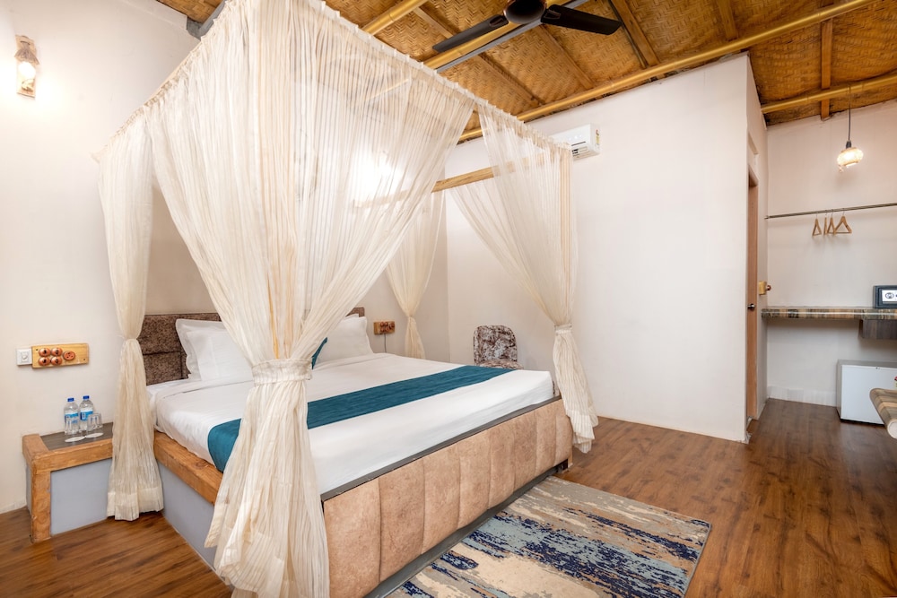 amadi beach front resort