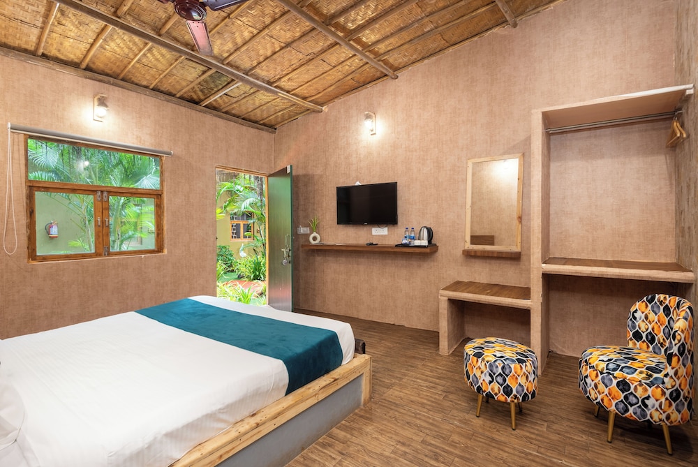 amadi beach front resort