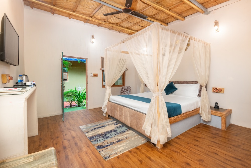 amadi beach front resort