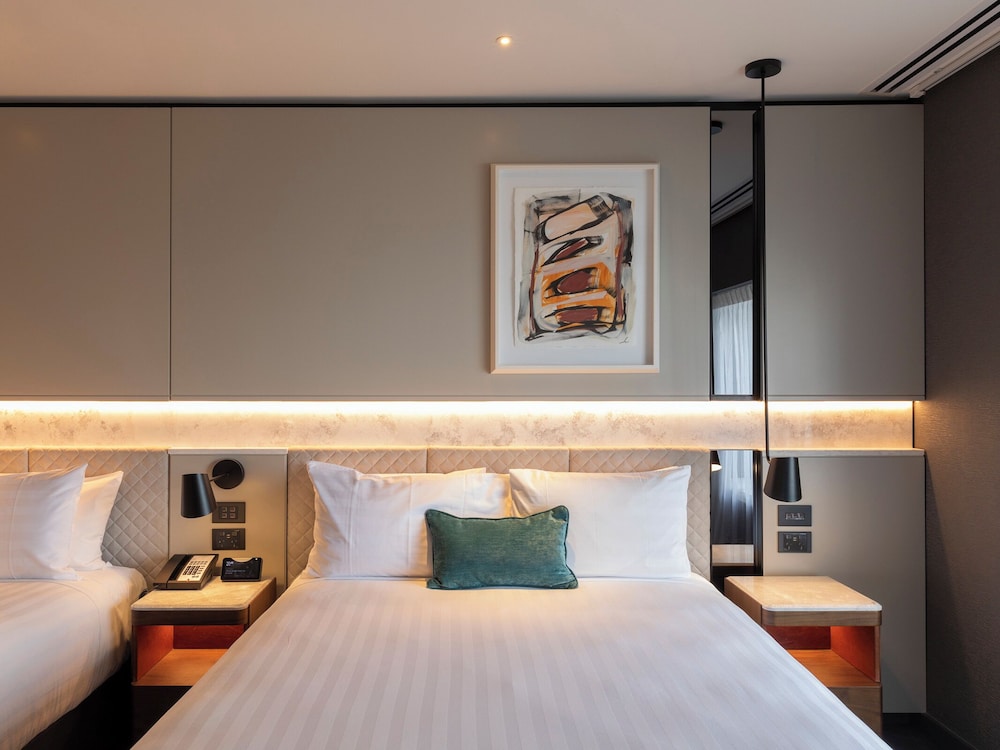 crowne plaza auckland by ihg