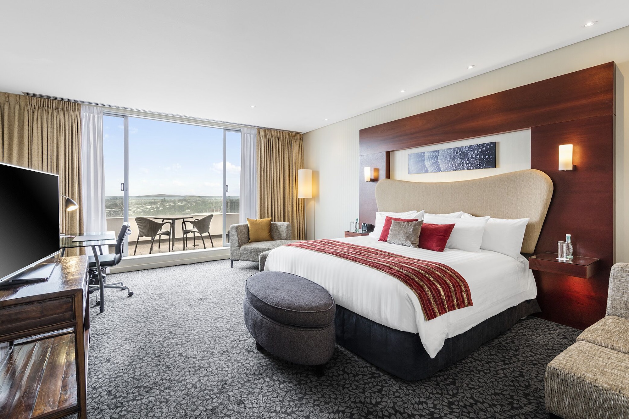 crowne plaza auckland by ihg