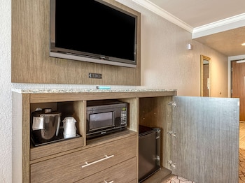 amanzi hotel ascend hotel collection