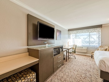 amanzi hotel ascend hotel collection