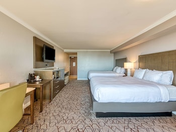 amanzi hotel ascend hotel collection