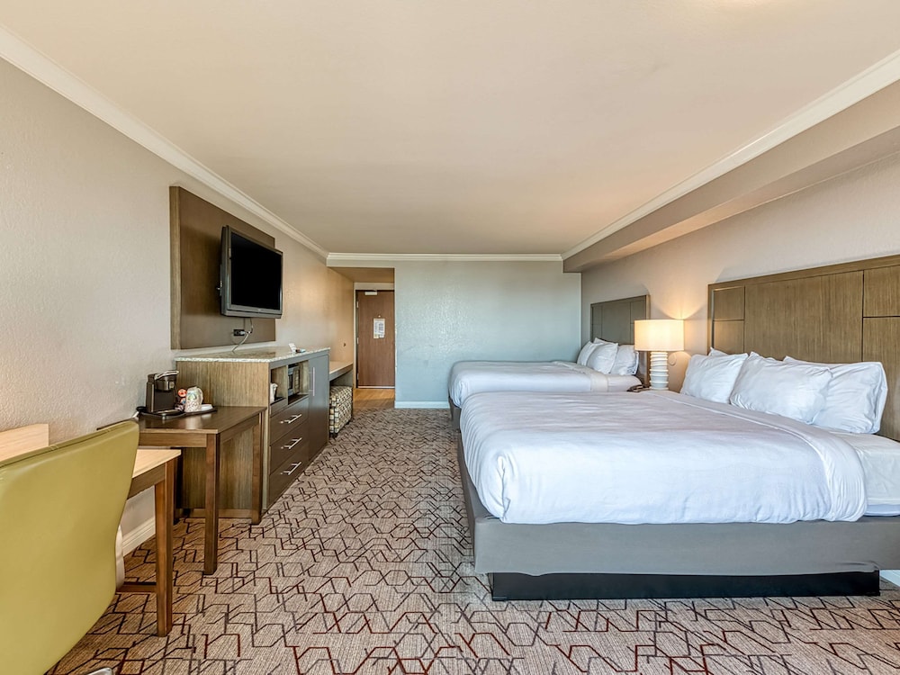 amanzi hotel ascend hotel collection