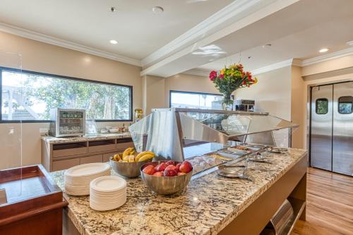 amanzi hotel ascend hotel collection