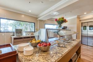 amanzi hotel ascend hotel collection