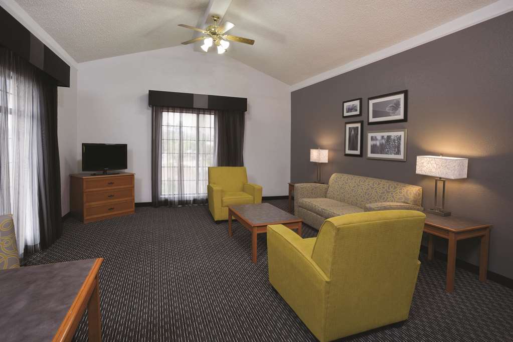 la quinta inn ventura