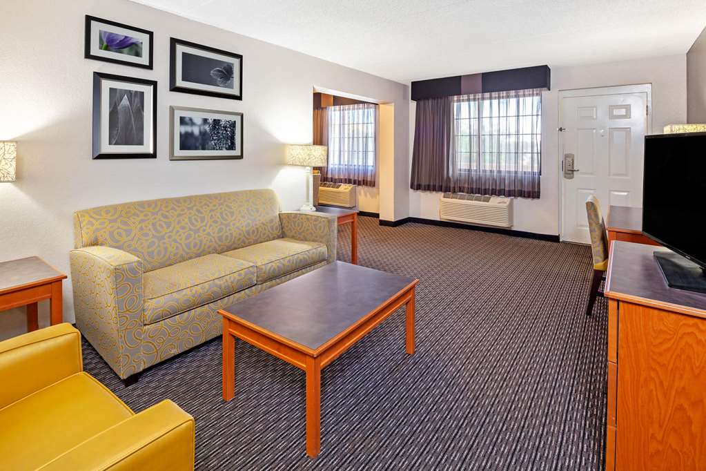 la quinta inn ventura